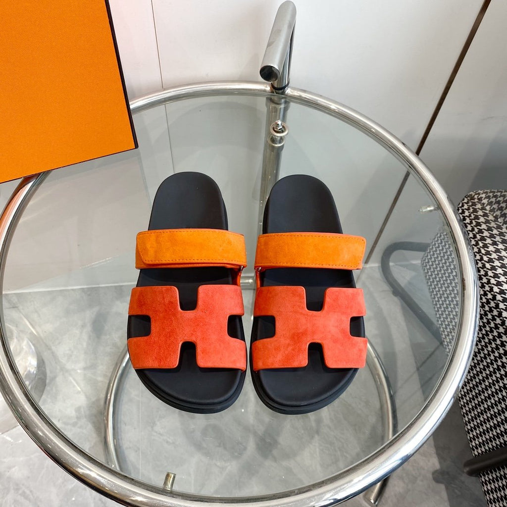 HERMES Chypre Sandal Suede Red Chapas / Orange