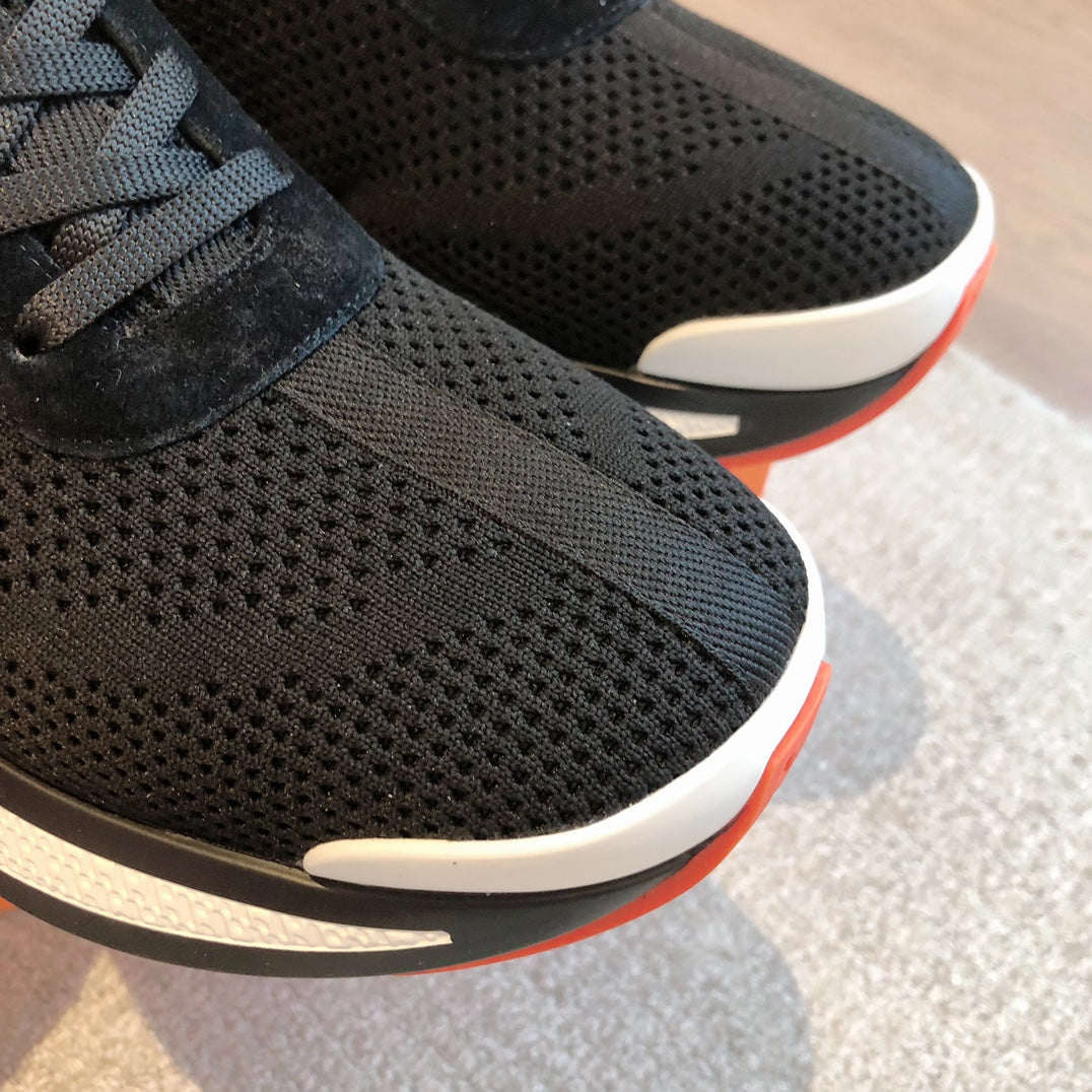 HERMES HEROS SNEAKER IN BLACK BREATHABLE MESH FABRIC AND BRONZE BROWN CALFSKIN